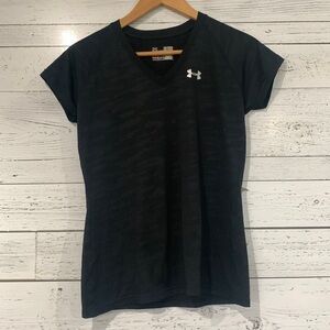 Under Armour Woman XS Black Semi - Fitted V Neck Short Sleeve Top